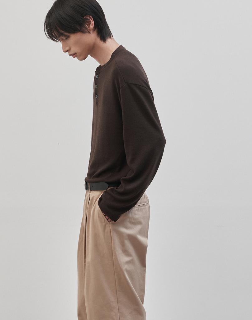 WORK ON BODY OFF Rested Semi-Overfit Henley Neck Knit [Brown]