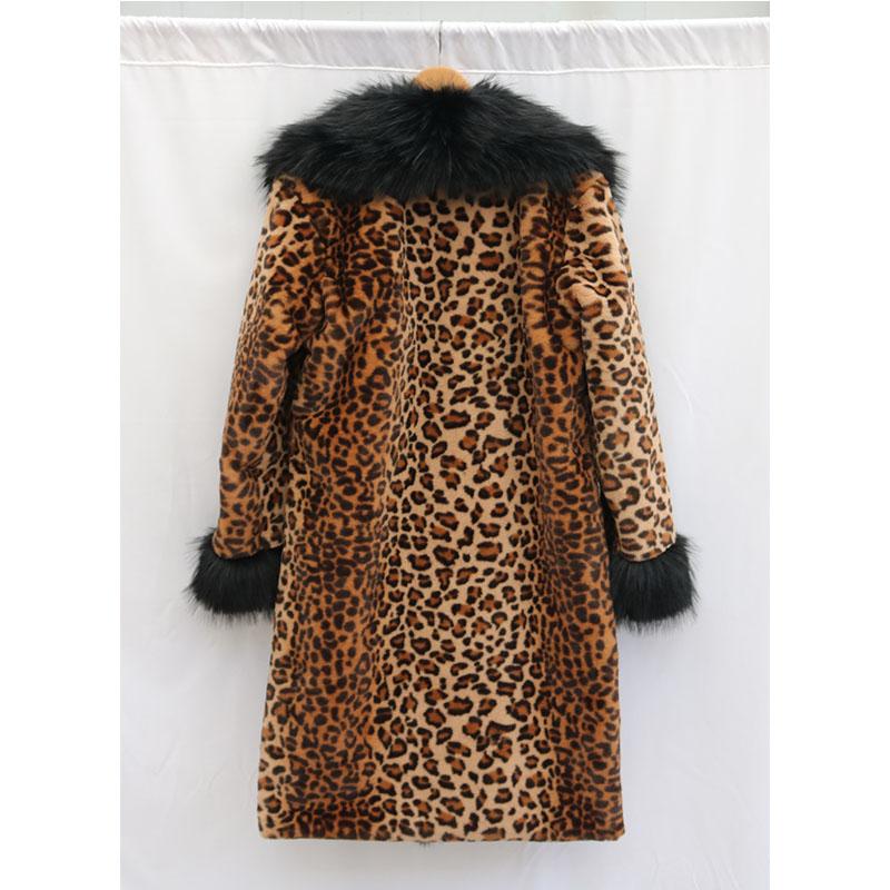 Winter Leopard Print Fur Coat with Large Fur Collar