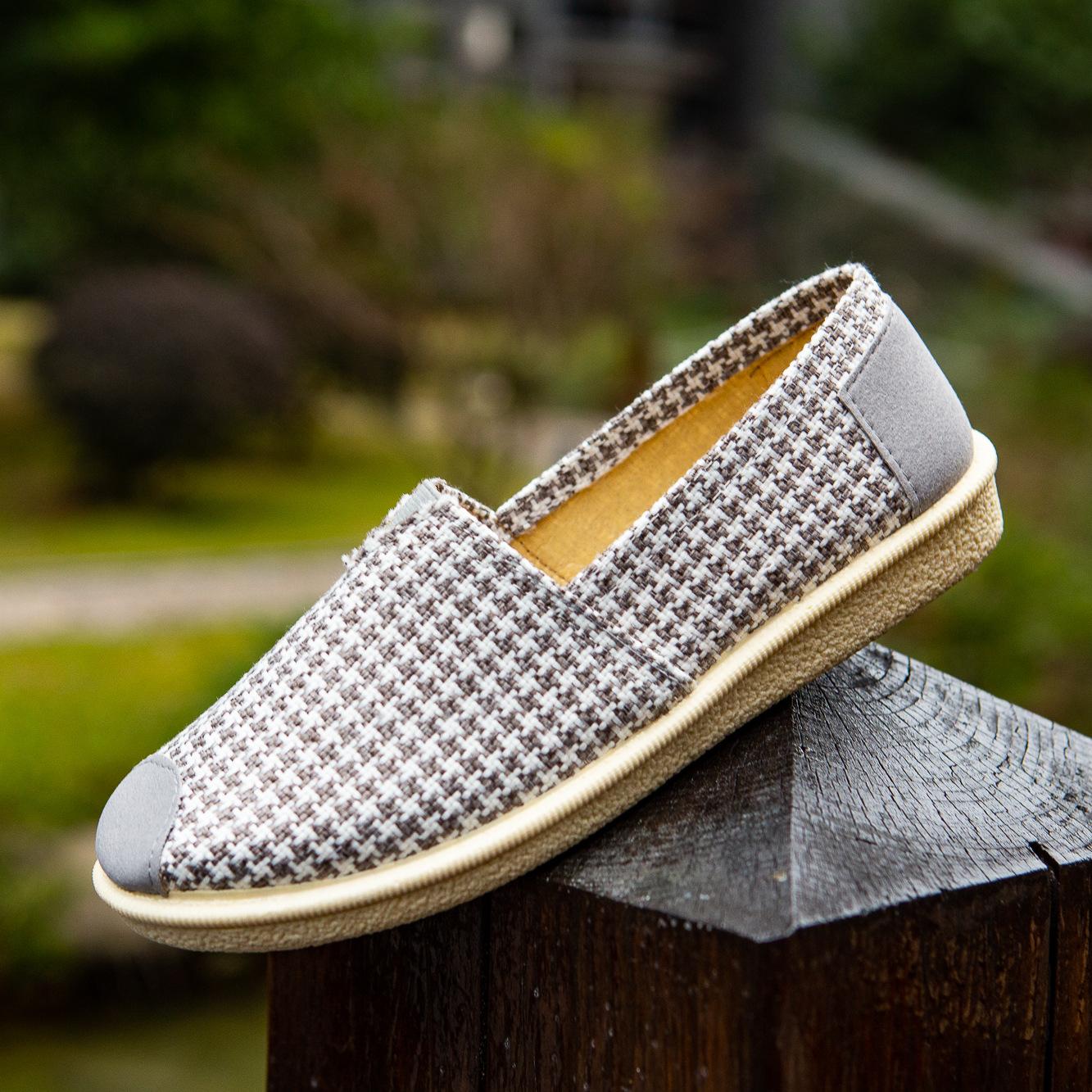 

22 ****** и летние новые старые ******* тканевые туфли с низким верхом, дышащие, подошва дерьмо, повседневные тканевые туфли с одной педалью, женские, ленивые 40