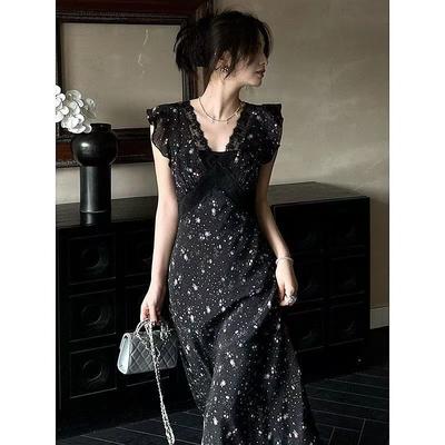 Black Lace Floral Dress Women's Spring Summer Vacation French Temperament Beautiful Oblique Cut Waist Pinch Long Dress Women's Clothing