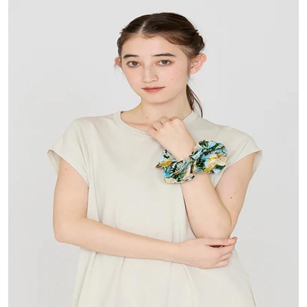 Manipuri 100  Silk Botanical Pattern Scrunchie