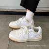 Herrenschuhe im Hongkong-Stil, super angesagte, vielseitige Paarschuhe, Boardschuhe, neue Sport- und Freizeitschuhe für den Winter 2026, Schnürschuhe, kleine weiße Damenschuhe