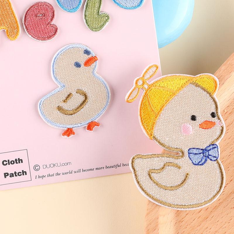 Embroidery label clothing accessories badge cute little yellow duck cloth label handbook accessories embroidery cloth sticker