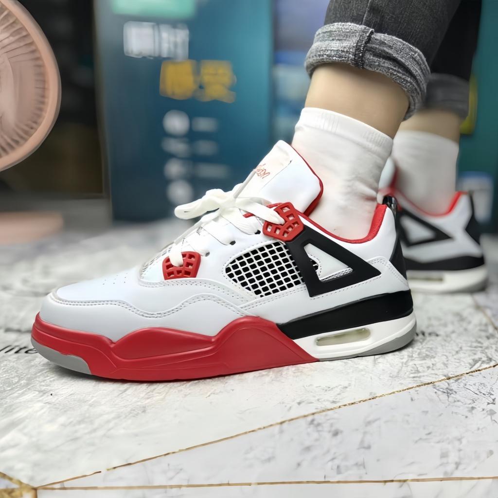 Sneakers Women's Autumn and Winter New Versatile Thick-soled Heightening Girls' Shoes Casual and Lightweight Men's Shoes