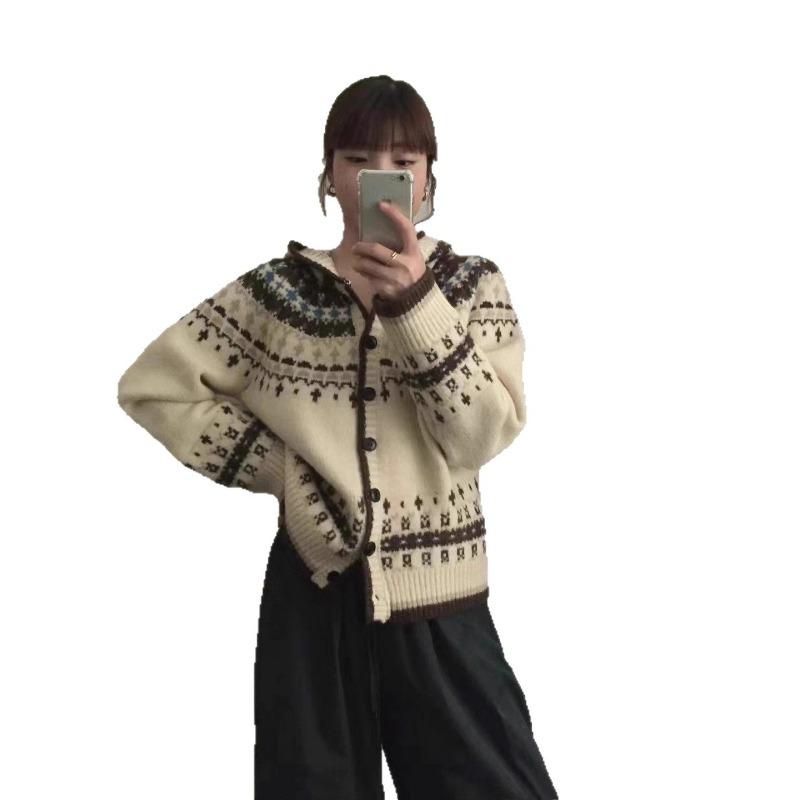 Fair Island retro style contrasting color jacquard hooded knitted cardigan women's autumn and winter new soft waxy sweater jacket