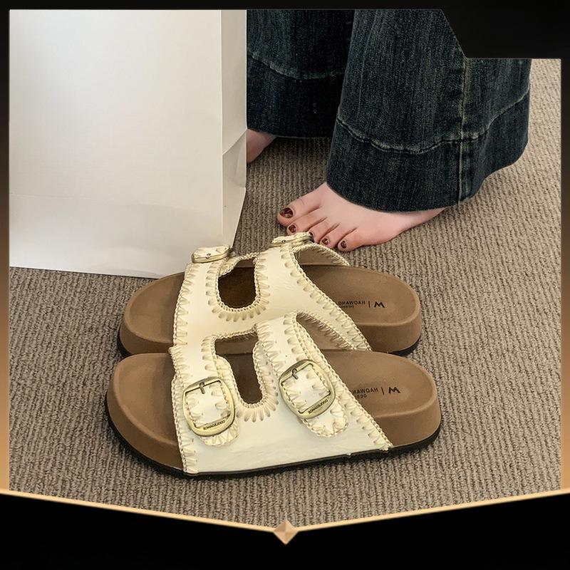 New Fashionable and Casual Women's Shoes with Thick Soles, Beach One-shoulder Shoes and Slippers