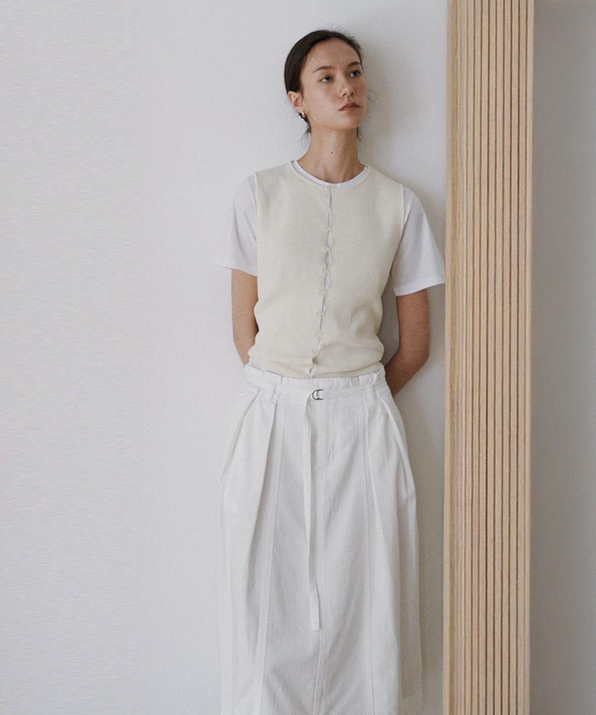 Kwinseulaebis Volume Silhouette Belted Cotton Gathered Skirt_White_2Colors