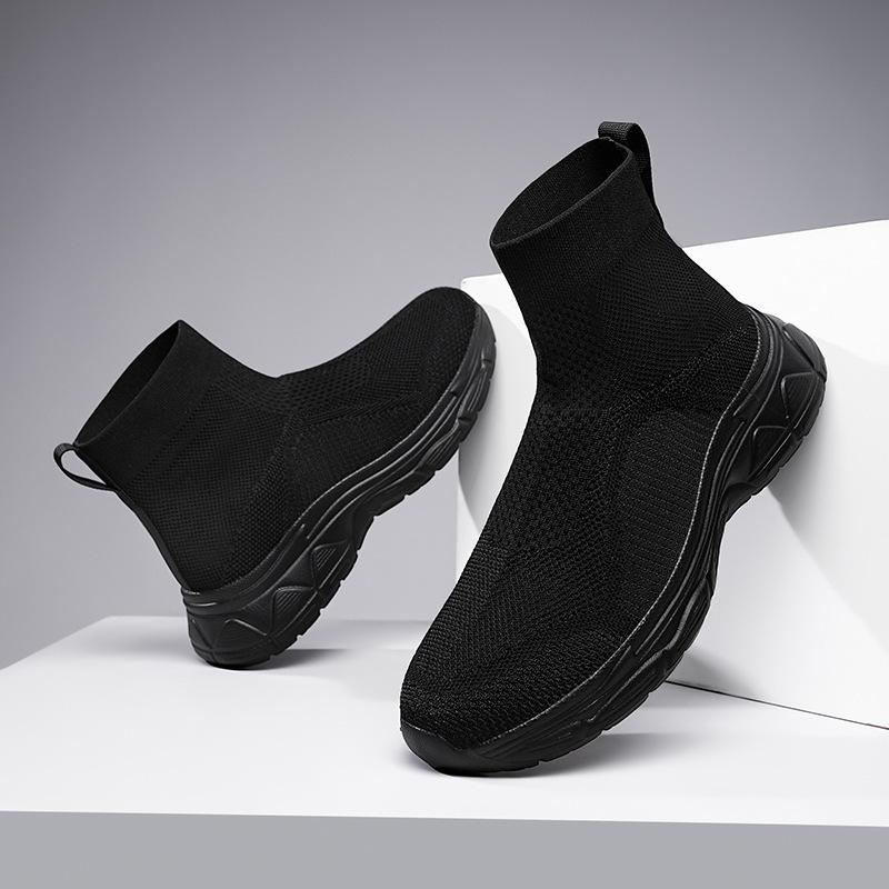 2025 summer new large size couple fly knitting, breathable casual sports socks shoes 36-48