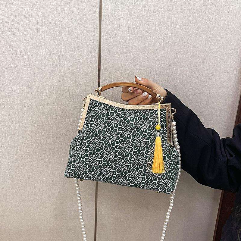Chinese Style Embroidery Flowers Kiss-lock Handbag Hot Sale Elegant Youth Crossbody Bags Pearl Chain Vintage Qipao Clutch Purse