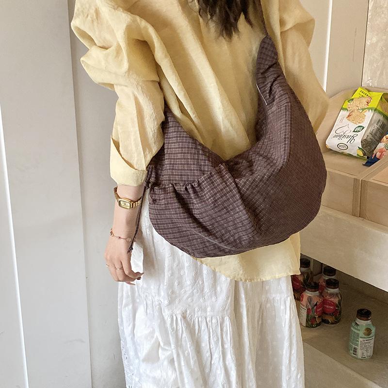 New Fashi Crossbody Bag Wrinkle Design Large Capacity Casual Shoulder Bag Lightweight Plaid Versatile Texture Hobo Bags