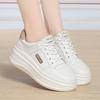 Weiche Leder Weiße Schuhe für Damen Neue Herbst Dicksohlige Retro Hong Kong Stil Schuhe Trendy Allround-Freizeit-Sportschuhe