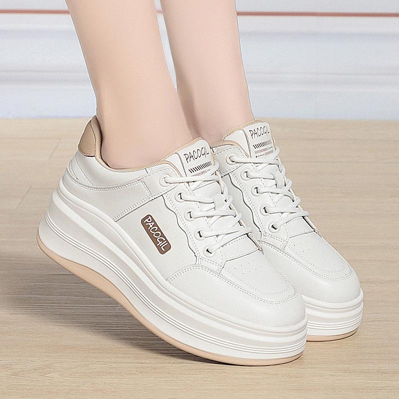 Weiche Leder Weiße Schuhe für Damen Neue Herbst Dicksohlige Retro Hong Kong Stil Schuhe Trendy Allround-Freizeit-Sportschuhe