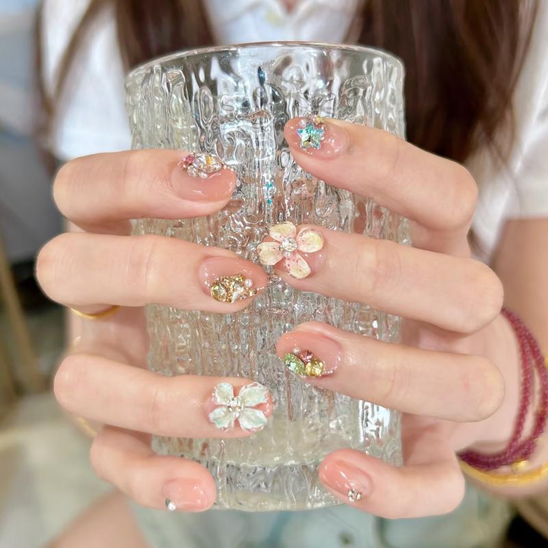 Wearing Armor Purely Handmade Summer New Three-dimensional Ice Flower Cat's Eye Temperament Short High-end Fresh Dopamine Manicure