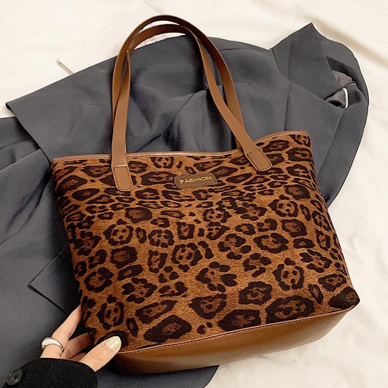 New Popular New Large Capacity Commuter Bag Leopard Print Bag Fashion Patchwork Single Shoulder Women's Tote Bag