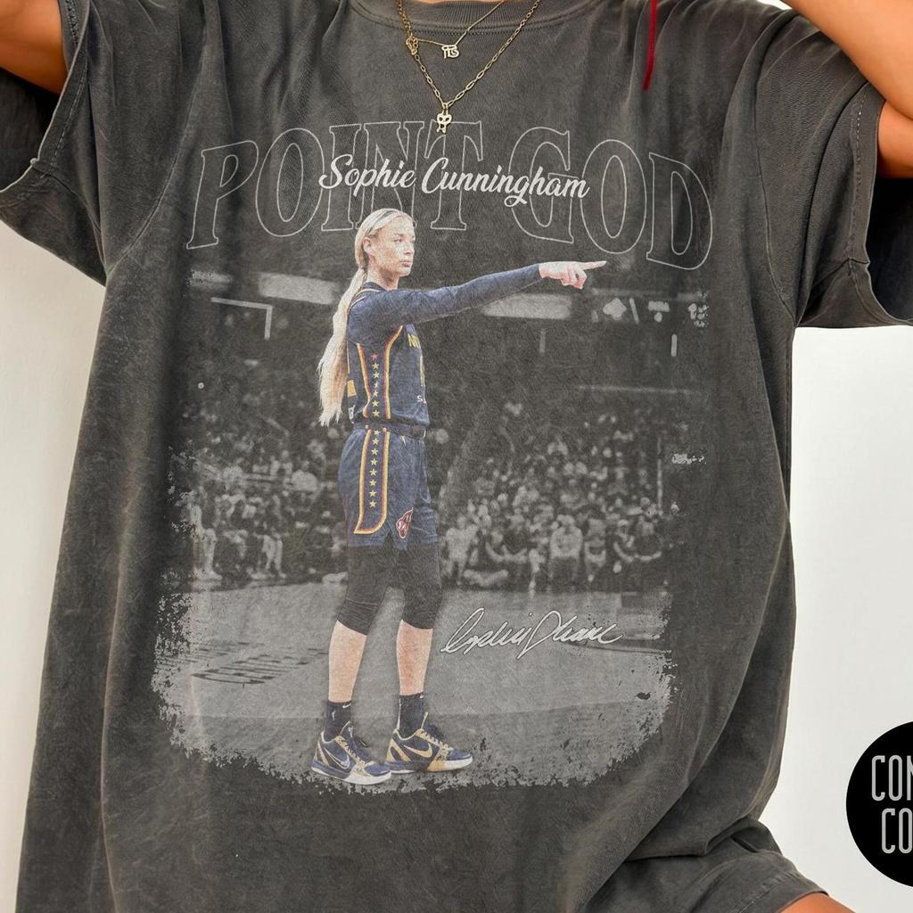 Vintage dámské tričko Sophie Cunningham pro basketbal Comfort Colors®, Unisex mikina Sophie Cunningham, Dárek pro fanouška Sophie Cunningham