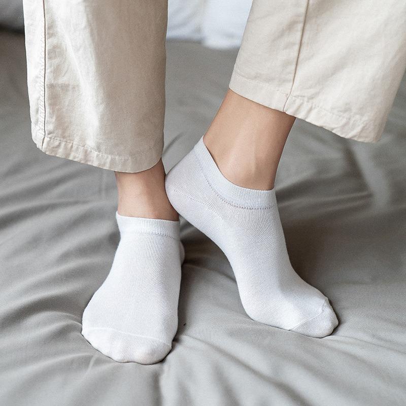 5 Pairs of Men's Summer Breathable and Sweat Absorbing Solid Color Anti Drop Heel Socks