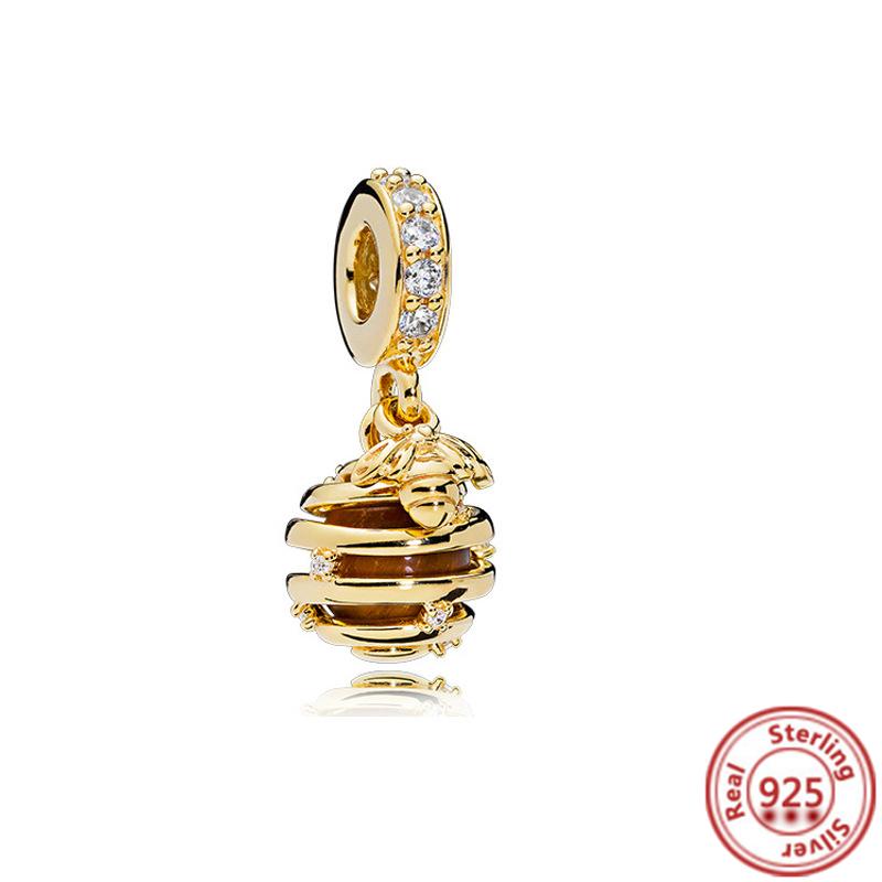 

925 медь Пчела Гусеница Бабочка Стрекоза Божья коровка Четырехлистный клевер Шармы-талисманы Подходят для браслета Pantaro Изысканный циркон Подарок 3mm-4mm