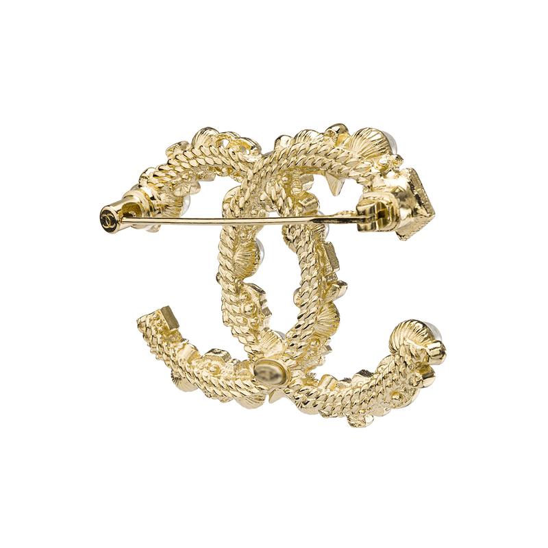CHANEL Brooches Double C logo perfume bottle four-leaf clover multi-element artificial pearl brooch women's gold