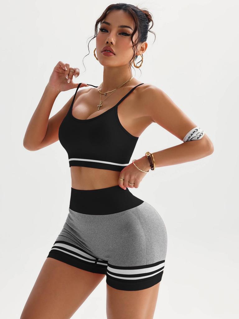 Women's Seamless Colorblock Yoga Set: Shockproof Sports Bra & Hip-Lifting Fitness Shorts