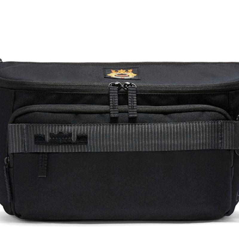 

Nike LeBron James Cross Body Bag 10L Waistpack Black Casual DB2478-010