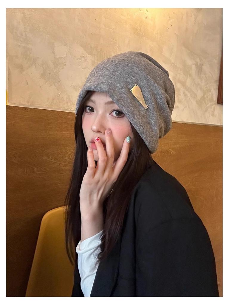 Korean-Style Oversized Pullover Hat for Women - Fashionable Autumn/Winter Design with Face Framing