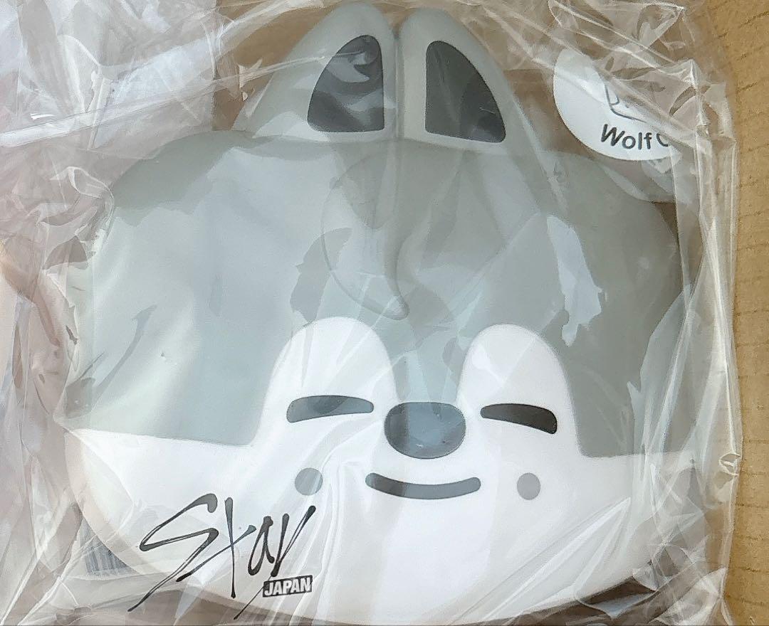 

[ИСПОЛЬЗОВАННЫЙ] StrayKids Sukizu Онлайн Лотерея D Приз Box Wolfchan Banchan