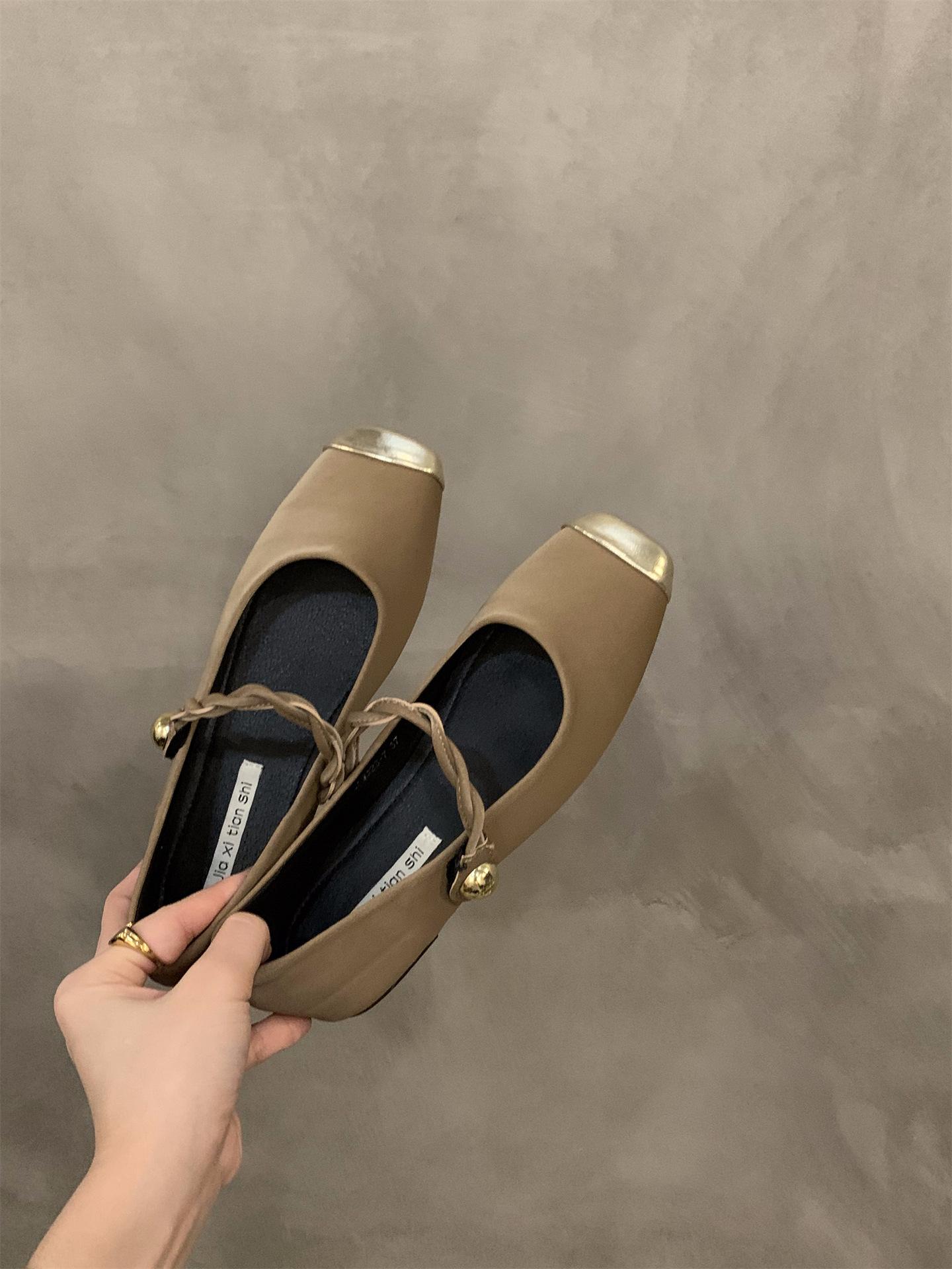 

Французские черные туфли-лодочки на плоской подошве, туфельки феи, 2025 новые весенне-осенние красные вечерние элегантные туфли 40 хаки