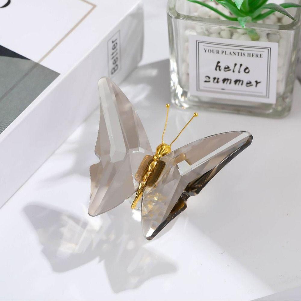 Transparente Kristall Schmetterlingsstatue Farbe Schmetterling Schimmerndes Finish Schmetterlingsornamente Glasbasis Elegant