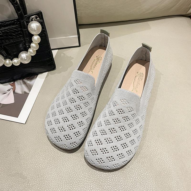 

Трикотажные туфли с мягкой подошвой из сетки на каждый день 40 серый