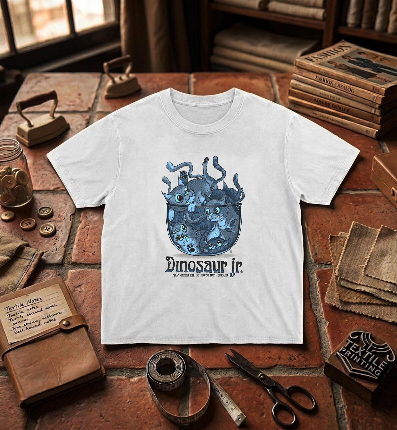 Dinosaur Jr Comfort Colors Band T-Shirt, 90s Single Stitch Graphic Tee unisex shirt S
