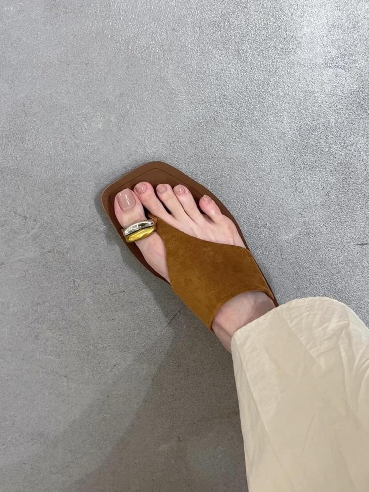 Sheepskin version~ retro style leather cover toe flip-flops women's shoes summer wear niche flat bottom one pedal beach sandals