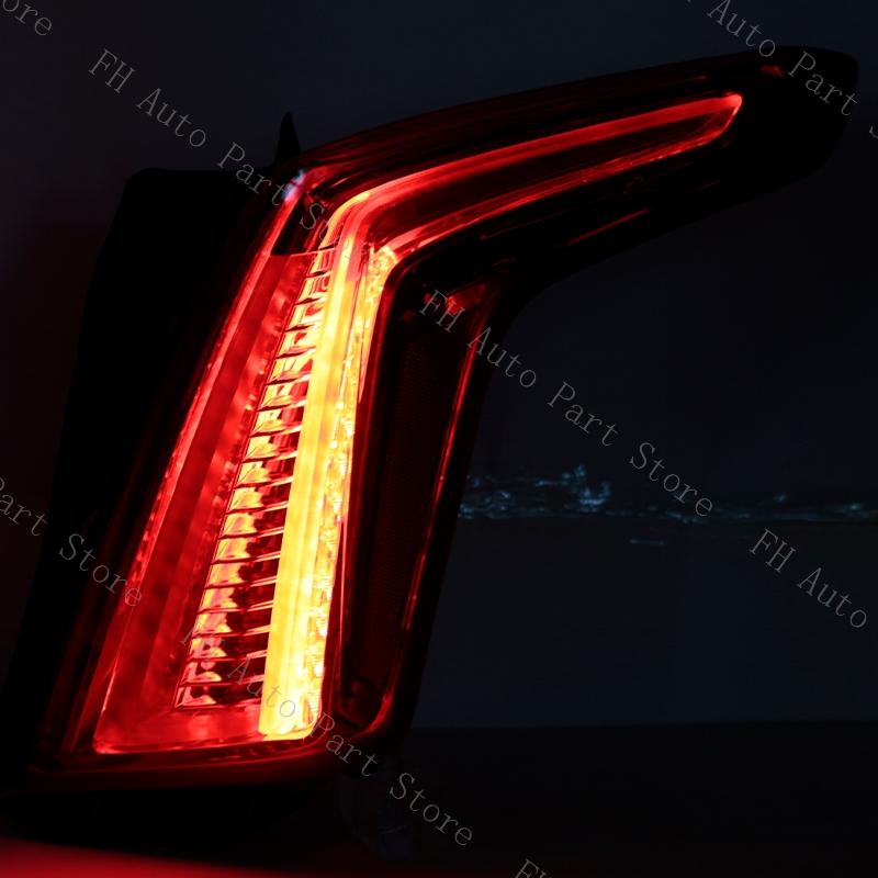 Car Rear Bumper Tail Light Brake Stop Turn Signal Lamp Rearlamp For Cadillac XT5 2016 2017 2018 2019 Taillight Taillamp