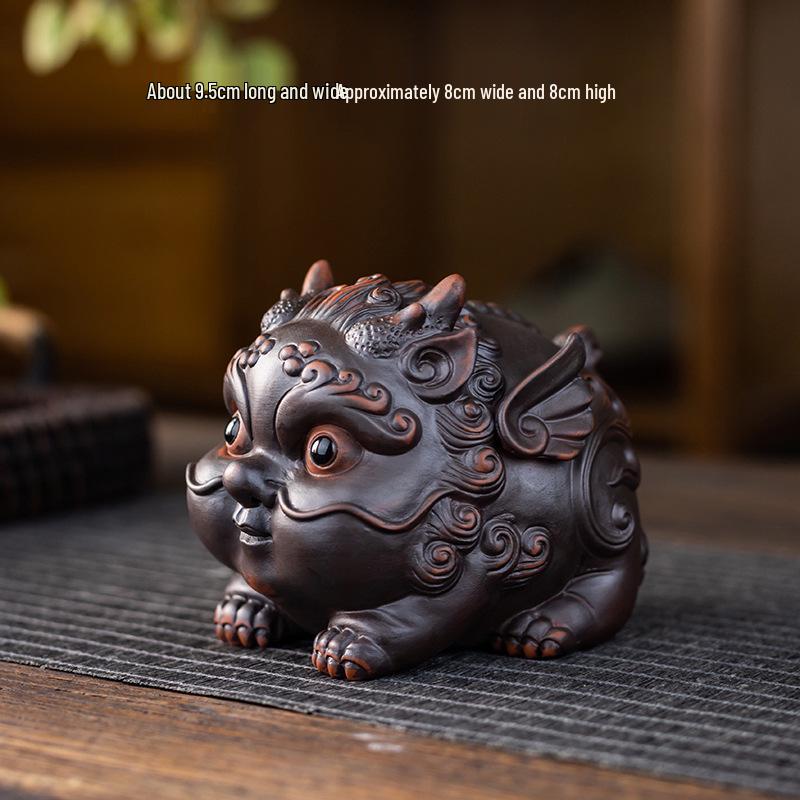 Handmade Purple Clay Pixiu Tea Pet: Exquisite Wealth-Attracting Golden Toad Ornament for Zisha Tea Table