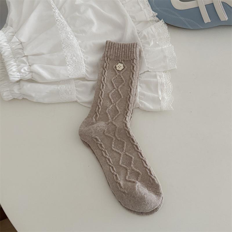 Female Autumn and Winter Thickened Warm Solid Color Button Sweet Hemp Pattern Wool Tube Pile Socks
