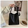 Large Capacity Retro Simple Korean Style Fashion Single Shoulder Crossbody Bucket Bag
