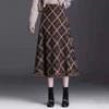 Jupe longue trapèze tricotée à pompons pour femme, jupe à carreaux imprimée en C, taille élastique, taille haute, chaude, élégante, pour le bureau, collection automne