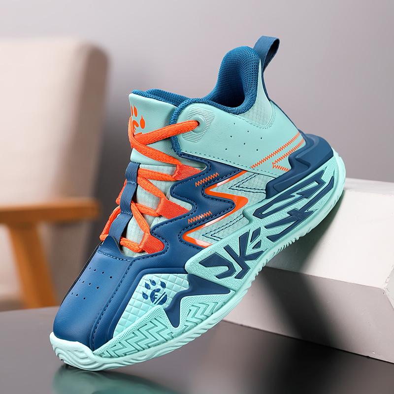 Boys' 2025 Autumn/Winter Leather Basketball Shoes - Lace-up, Medium to Large Sizes for Students.