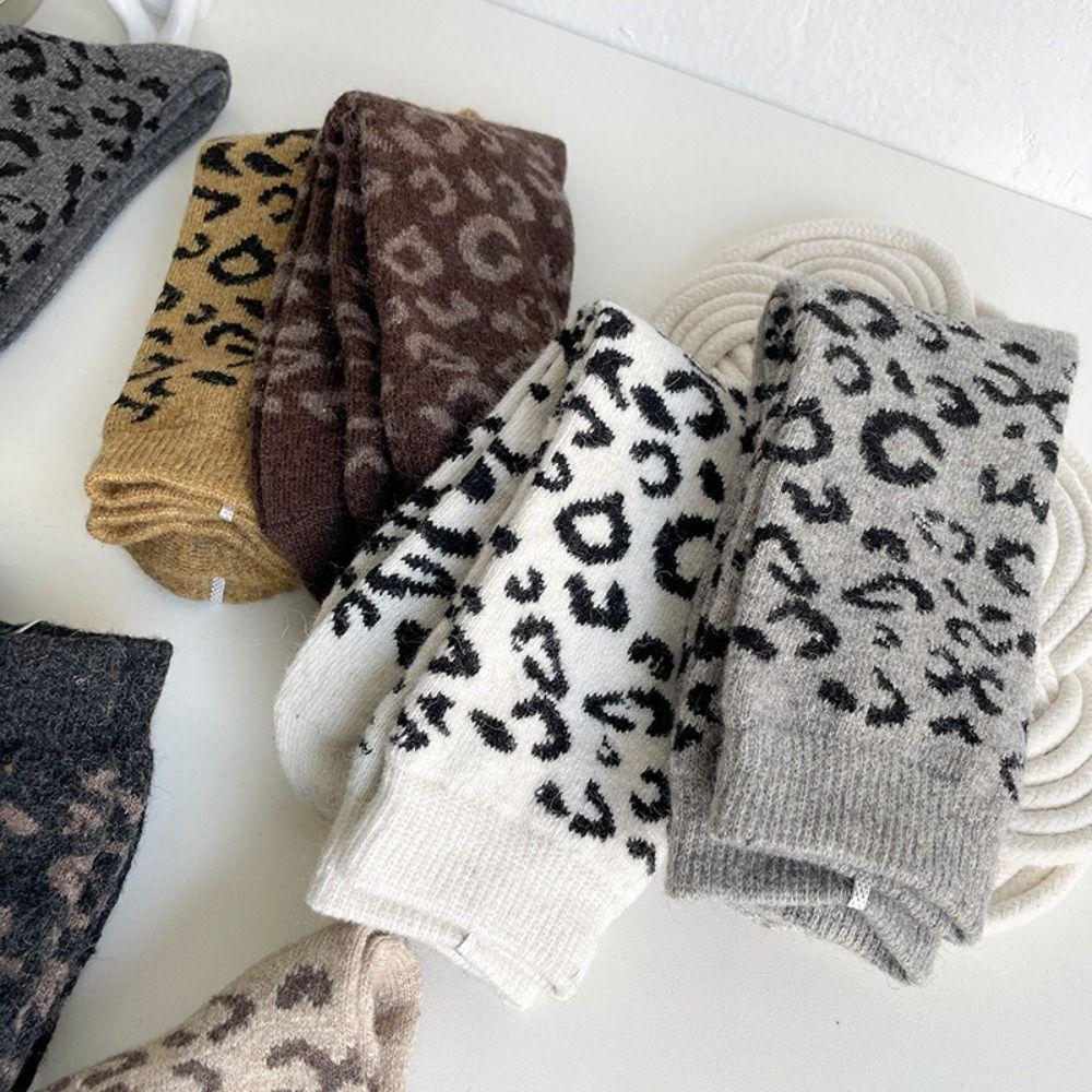 Leopard Print Thick Winter Socks Mid-tube Length Women's Cotton Socks Christmas Gift