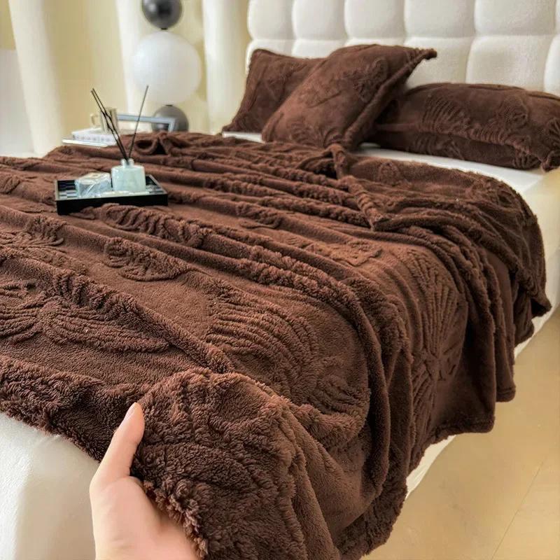 Luxurious Chiffon Butterfly Jacquard Throw Blanket Velvet Nap Blanket Office Shawl Comfortable Blanket Warm Sofa Blankets for Bed Quilt