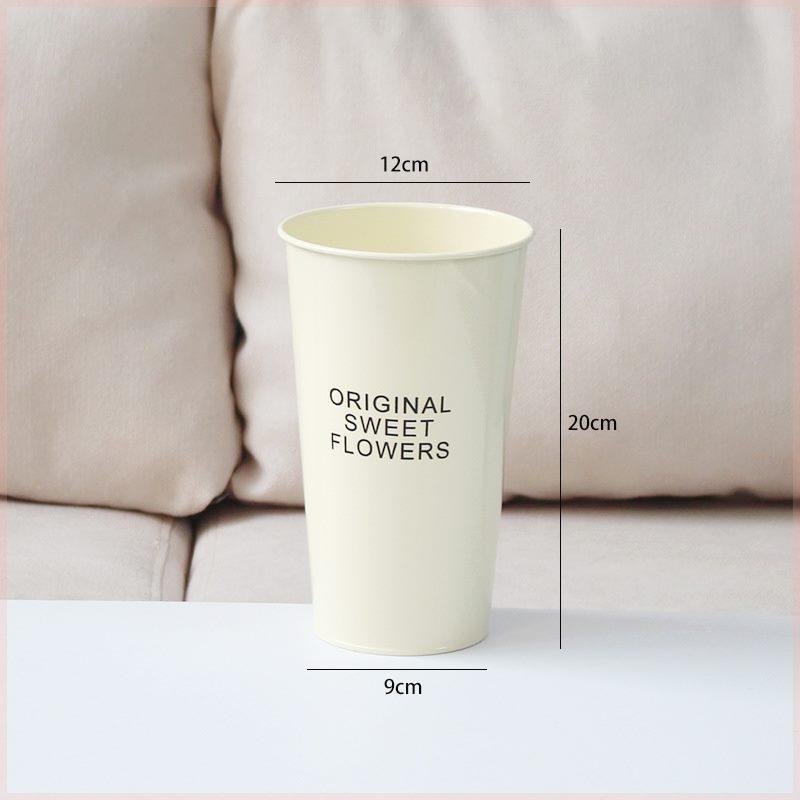 

Роскошная ретро ваза: Нишевая Цветочная Композиция и Подставка для Зеленых Растений для Гостиной