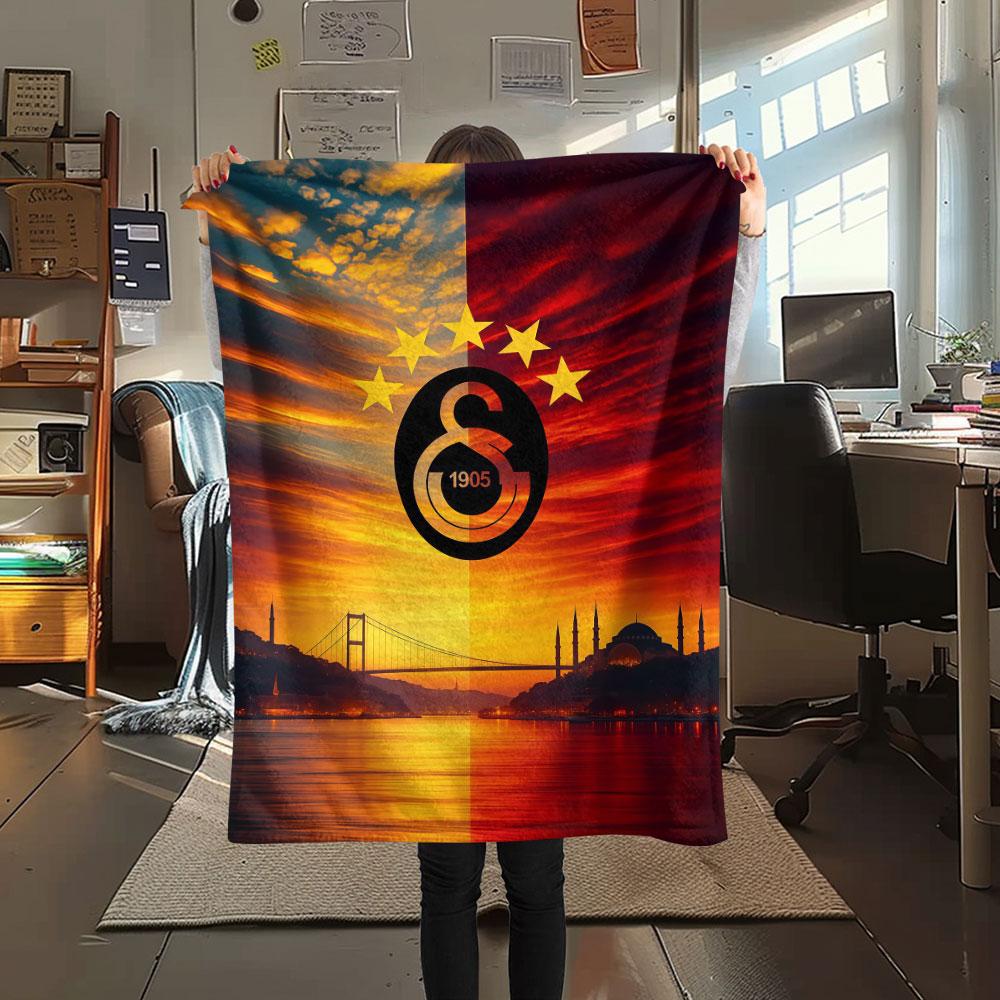 1PC Galatasaray Blanket, High quality Comfortable for All Seasons, Home Decor, Warmth and Comfort