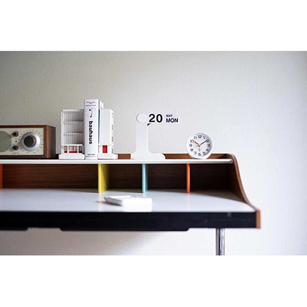 El Commune Bauhaus Gene Alarm Clock, Bayer Alarm RO, White, DCL-007