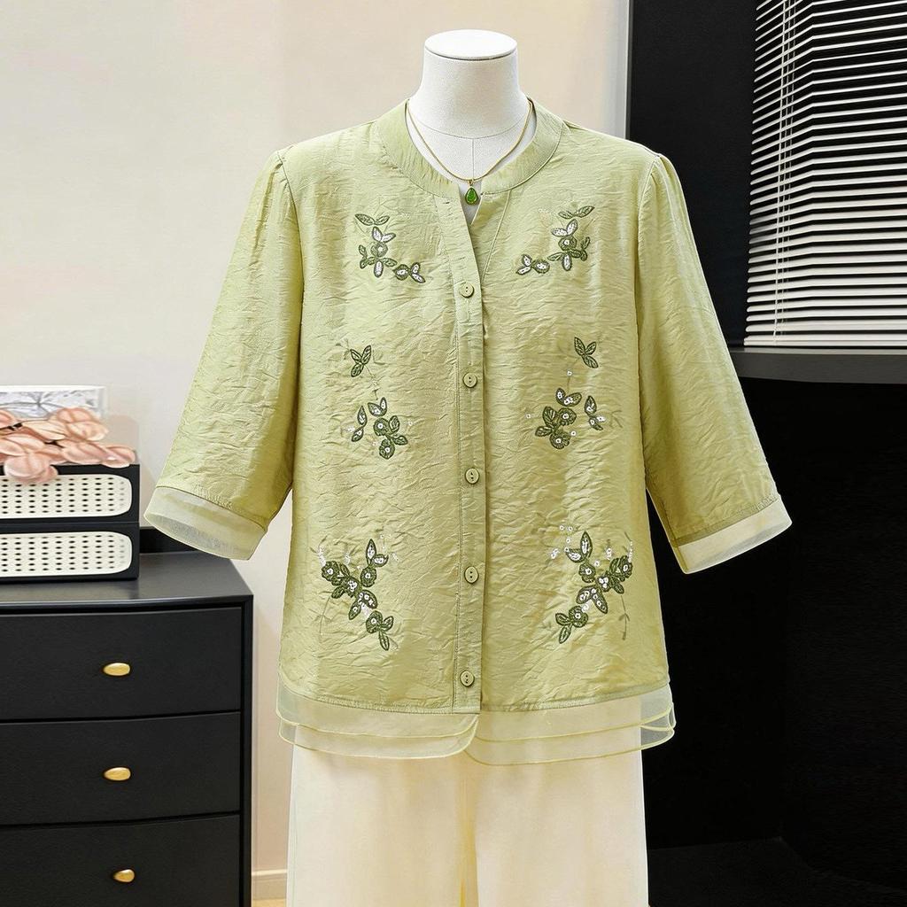 Elegant Summer Cotton-Linen Suit: Short-Sleeved Top for Women in Their Fifties, Chinese Style
