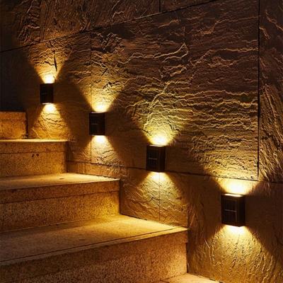 Lampe Solaire Vogue Éclairage Haut-Bas Étanche Applique Murale Contrôle Lampadaires Extérieurs Décoration Applique Murale Solaire Lampe LED Jardin Cour
