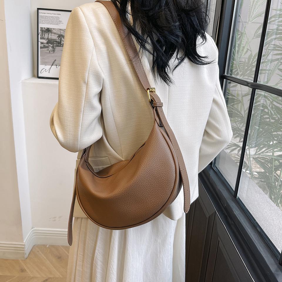 2025 Autumn/Winter Women's Versatile Soft Leather Dumpling Bag, Single Shoulder, Crossbody, Underarm Style