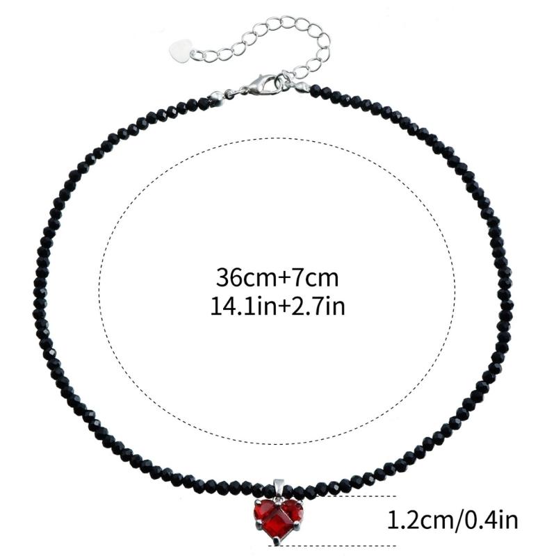 Black Crystal Beaded Necklace with Heart Pendant Adjustable Length Choker Stylish Neckchain for Fashionable Women