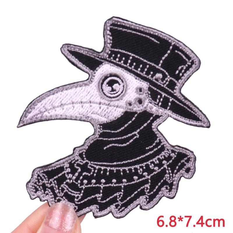Personality Skull Embroidered DIY Punk/Rock Patch Iron On Patches For Clothing thermoadhesive Patches For Clothes Badge Decor