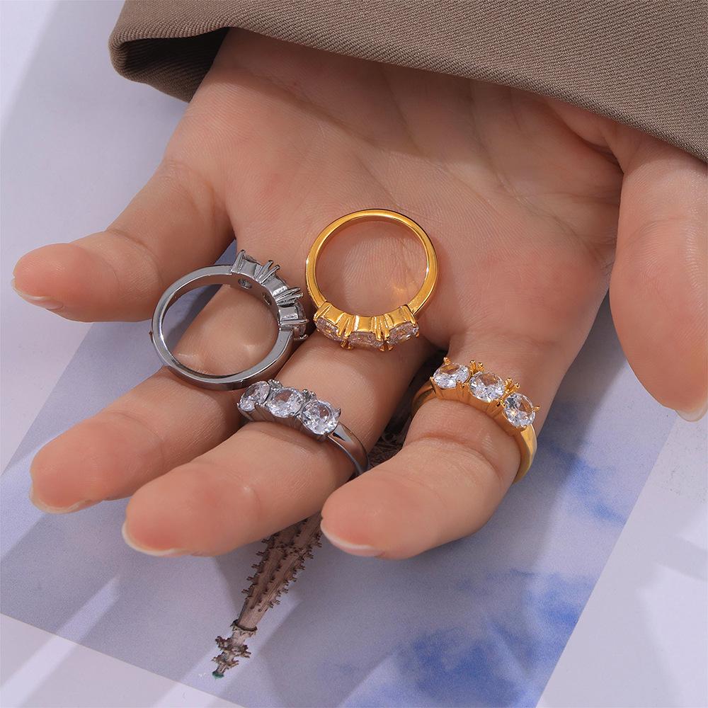 Elegant French Minimalist Gold-Plated Titanium Ring Set with Cubic Zirconia
