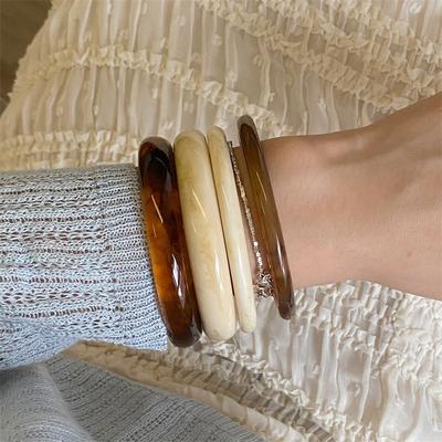 4pcs Vintage Punk Coffee Beige Thin Resin Acrylic Smudging Bangles Round Irregular Bangle Bracelet For Women Party Jewelry Gifts