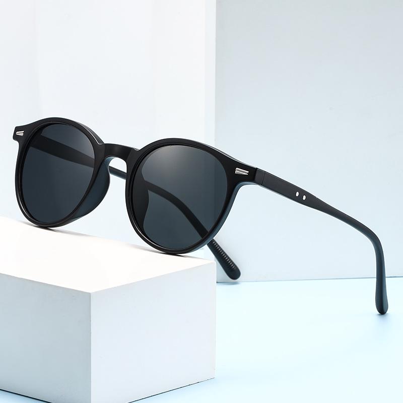 Unisex Small Round Celebrity Style Sunglasses with UV Protection for Outdoor Driving